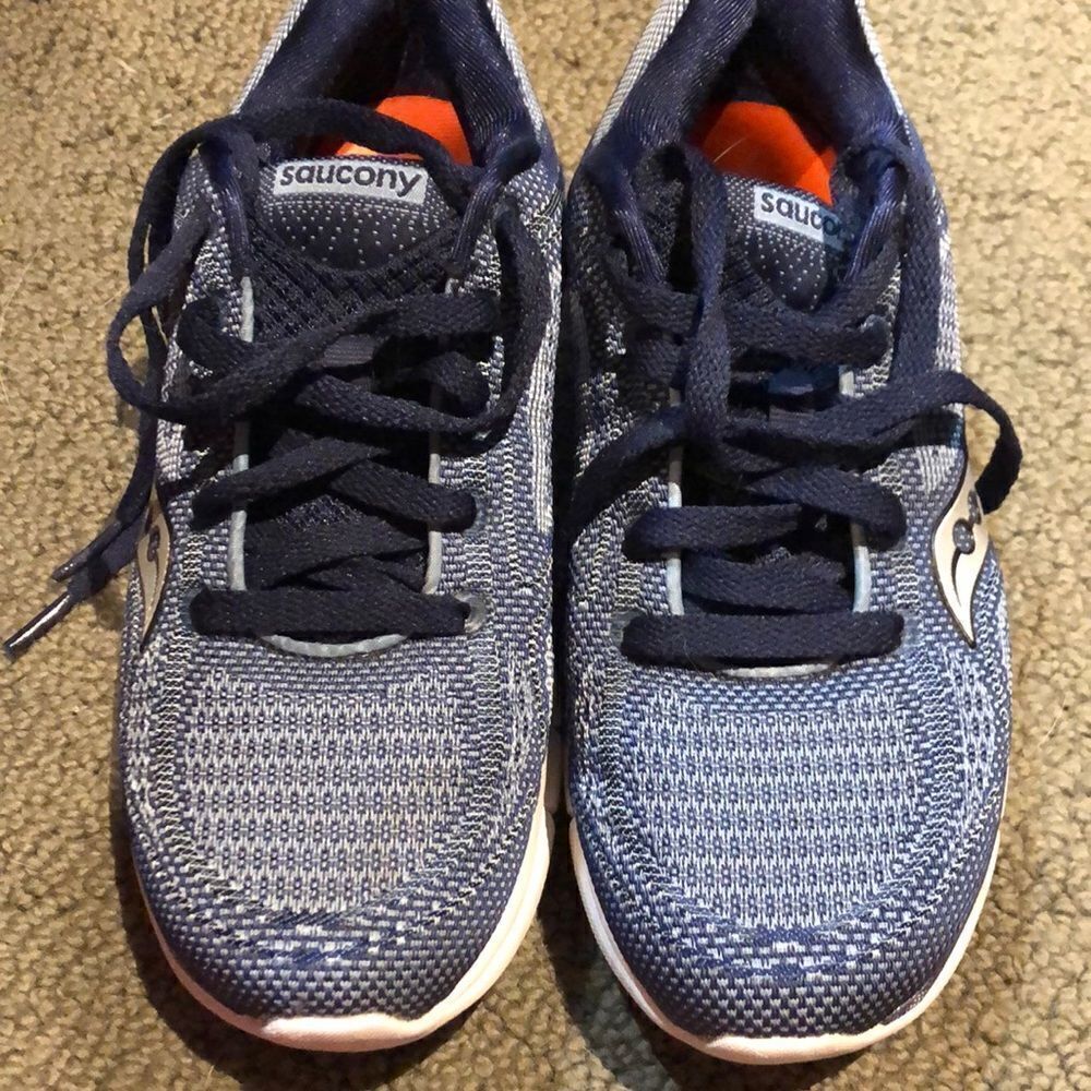Saucony Women’s Sneakers 6.5